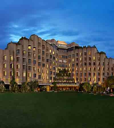escorts services in itc maurya hotel in delhi